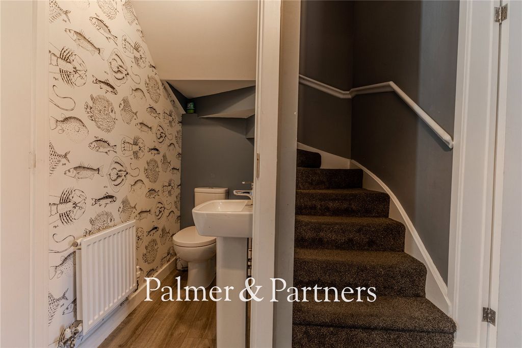 Additional image 11 of 4 bed semi-detached house for saleHodgson Avenue, Leiston, Suffolk IP16