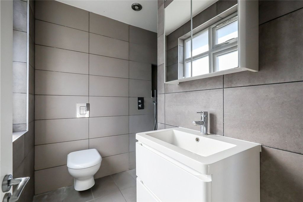 Property photo 2 of 15 Picture No. 03