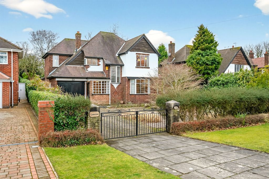 Property photo 1 of 14 (Main)