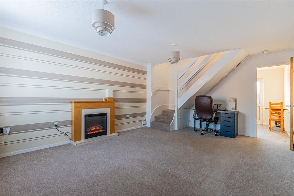 Property photo 3 of 14 22-6.Jpg