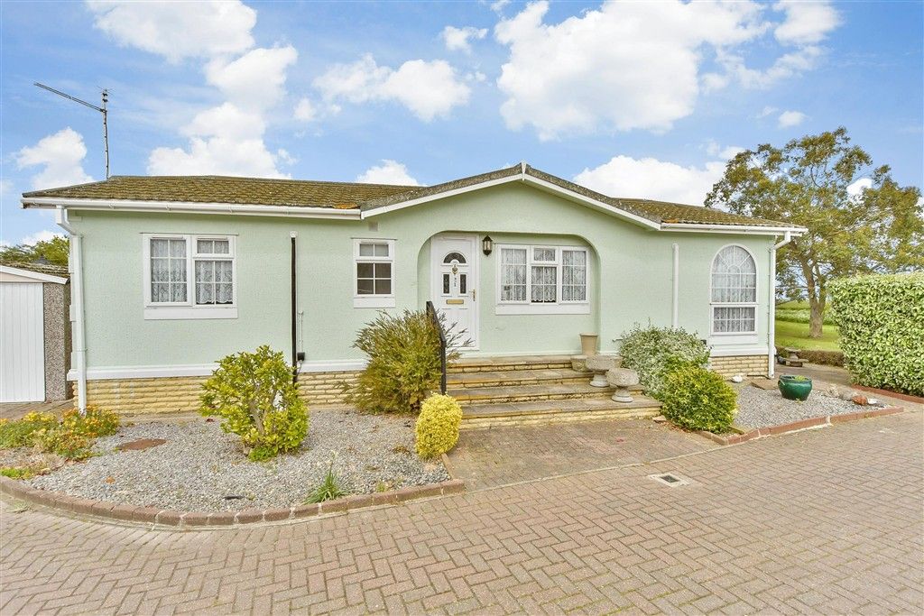 Property photo 2 of 10 Front Web