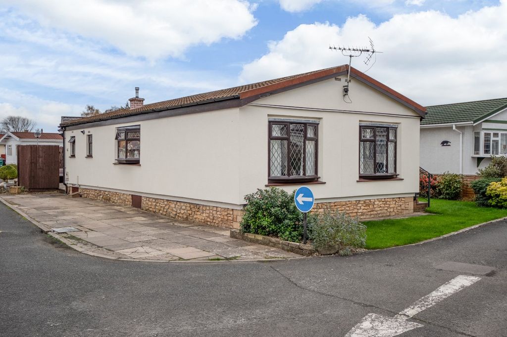 Property photo 1 of 16 Picture No. 05