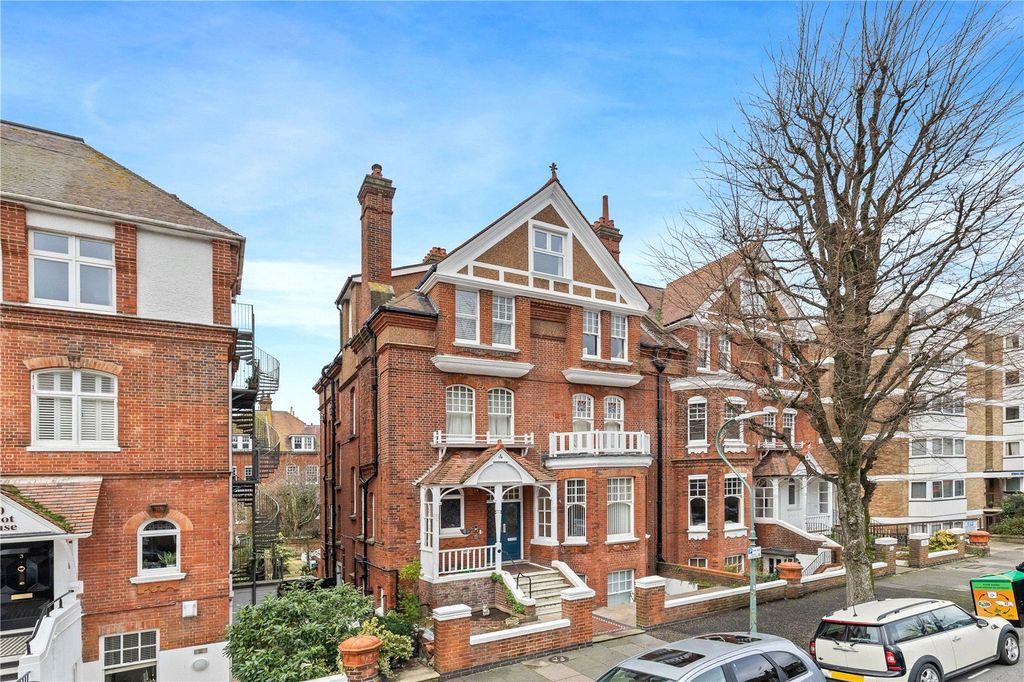 Property photo 3 of 25 Picture No. 26