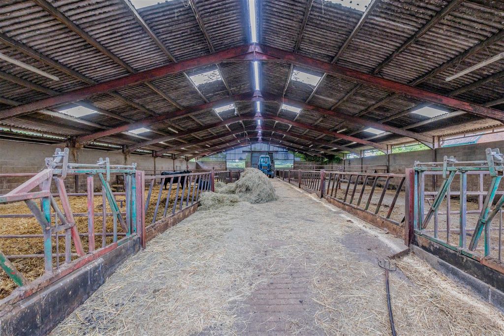 Additional image 32 of 6 bed farmhouse for saleLot 1 - Hill Court Farm, Pershore, Worcestershire WR10