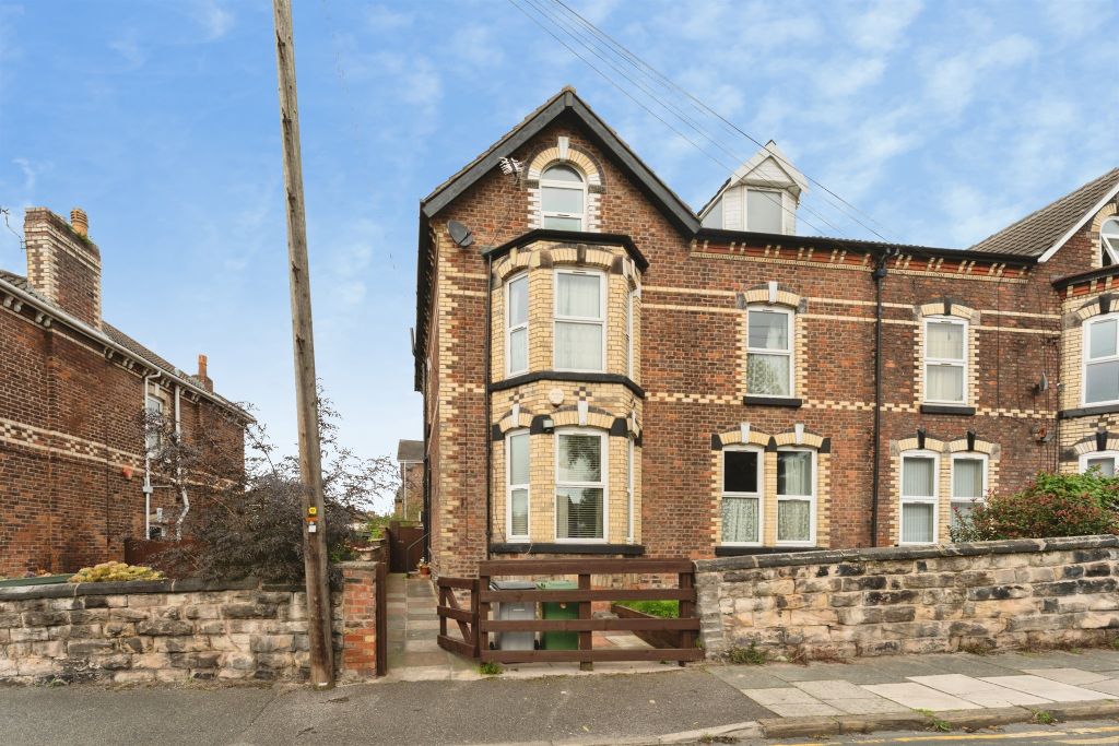 Property photo 1 of 20