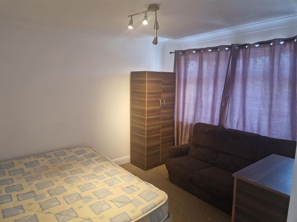 Property photo 3 of 4 20240808_085131.Jpg