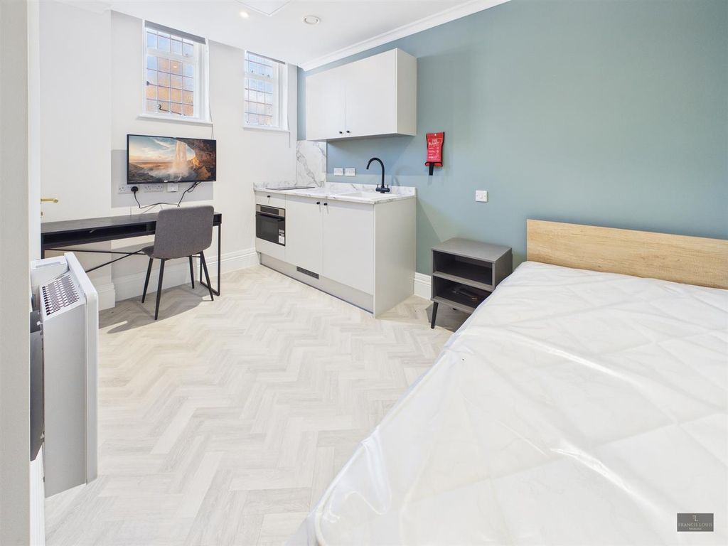 Property photo 1 of 14 Cam02887G0-Pr0616-Still002.Jpg