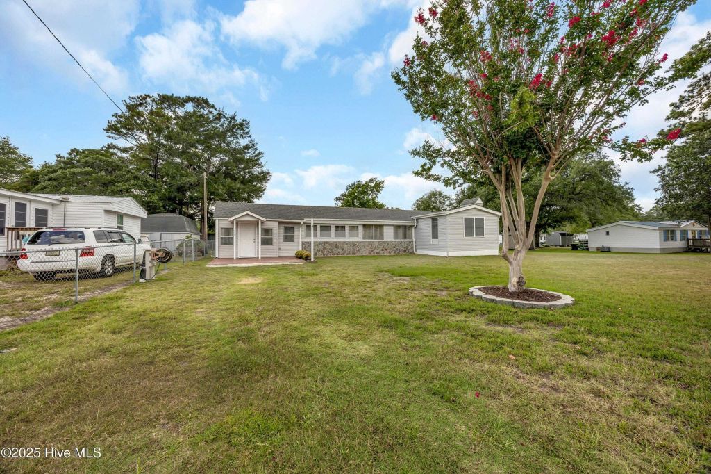 Property photo 2 of 27 <Alttext/>