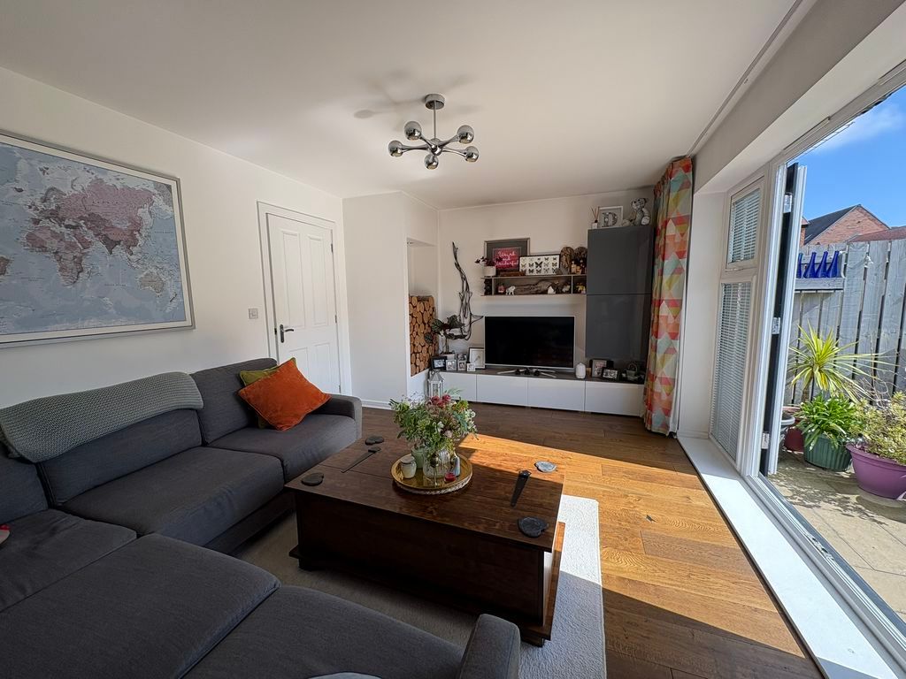 Property photo 3 of 10 Photo 10