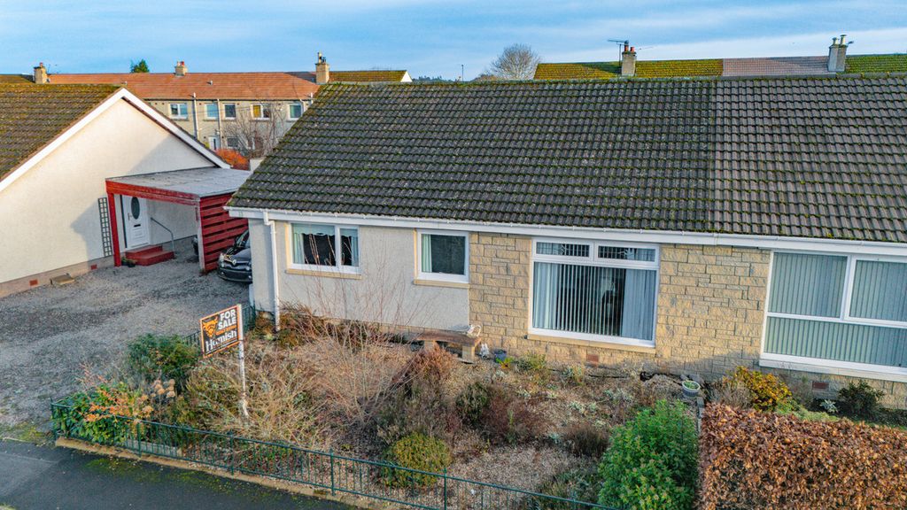 Property photo 1 of 29