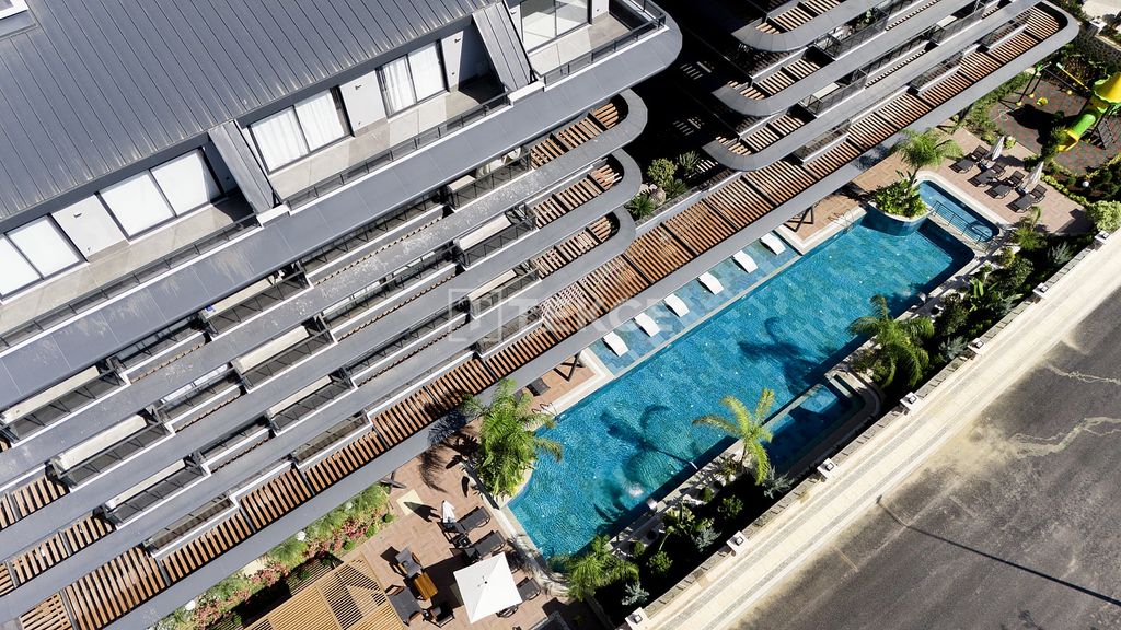 Property photo 3 of 31