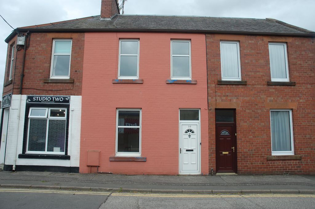 Property photo 1 of 15