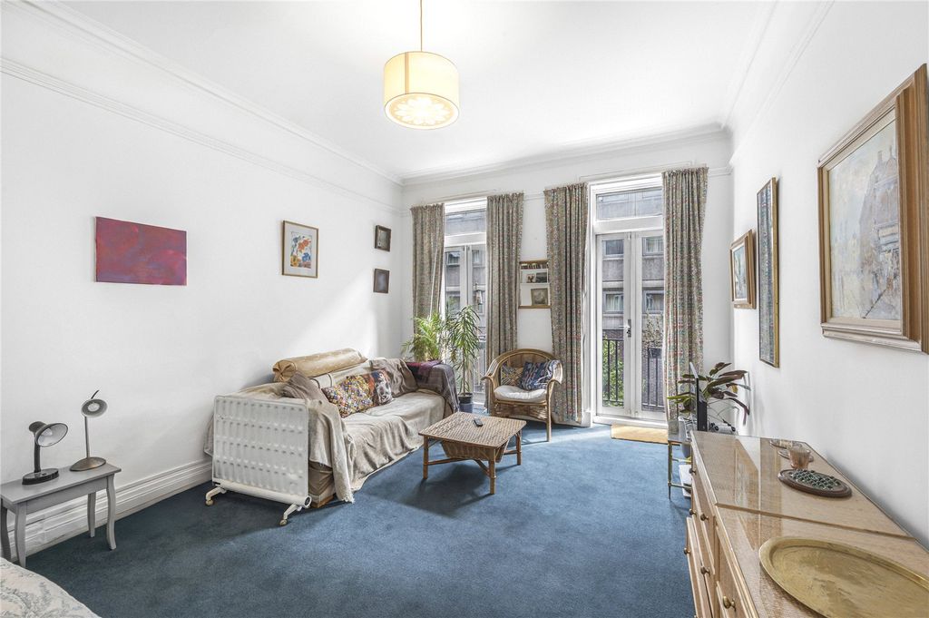 Property photo 3 of 15 Picture No. 14