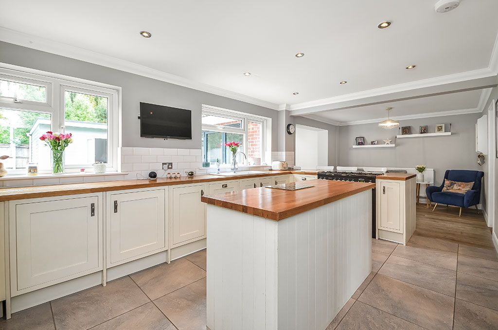 Property photo 3 of 20 Dsc_9519