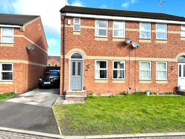 Property photo 1 of 12