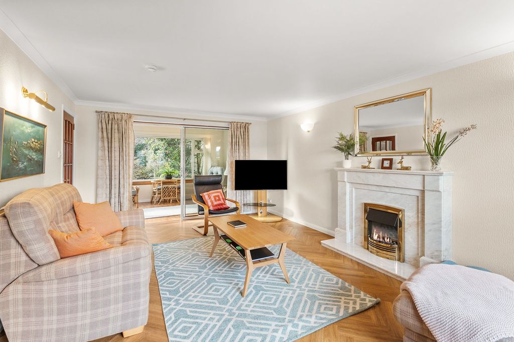 Property photo 3 of 22