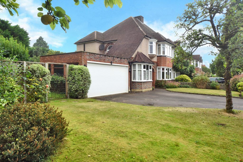 Property photo 1 of 17