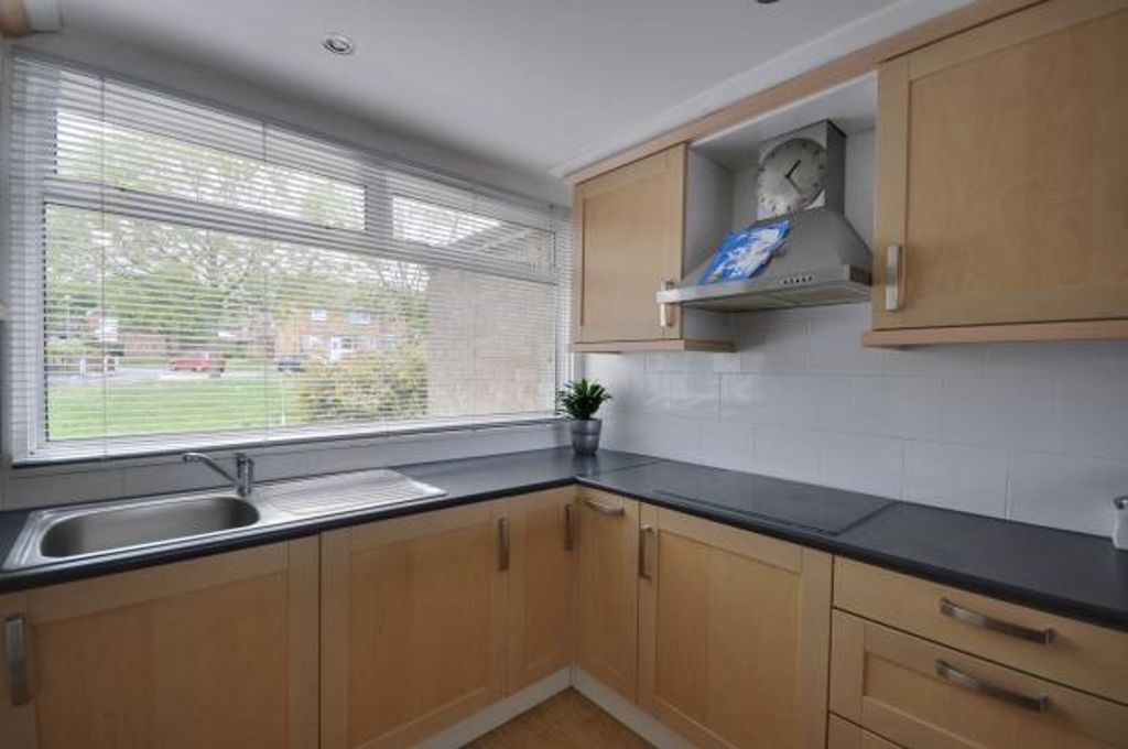 Property photo 3 of 25