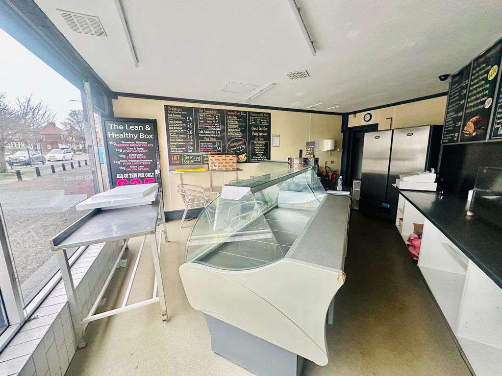 Property photo 3 of 5 Gallery