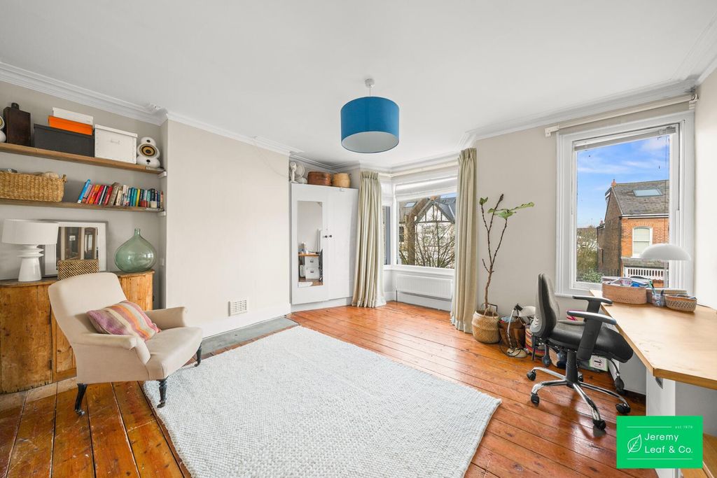 Property photo 2 of 15 Study