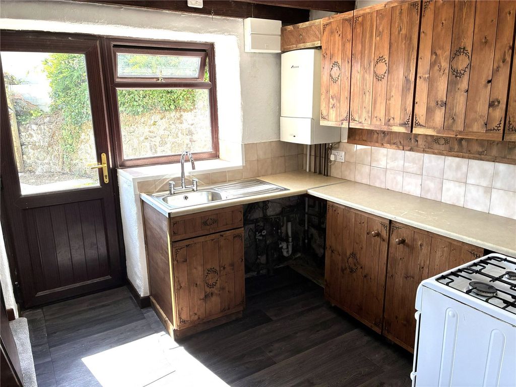 Property photo 3 of 20 Picture No. 06