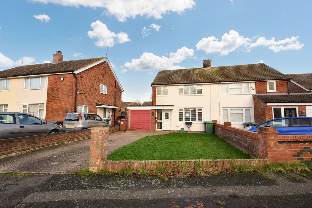 Property photo 2 of 13 Front