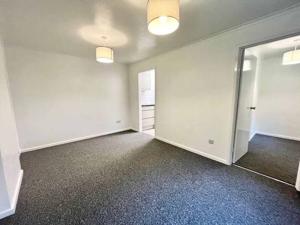 Property photo 2 of 7 Picture No. 03