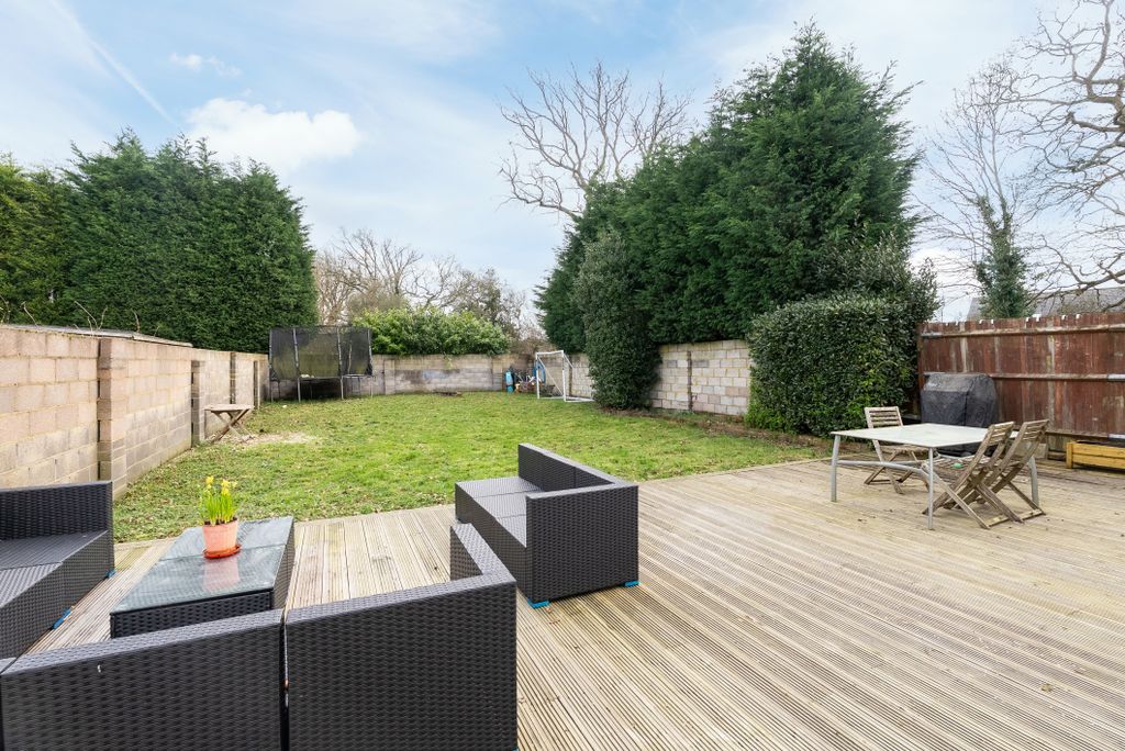 Property photo 3 of 15 Dsc01150