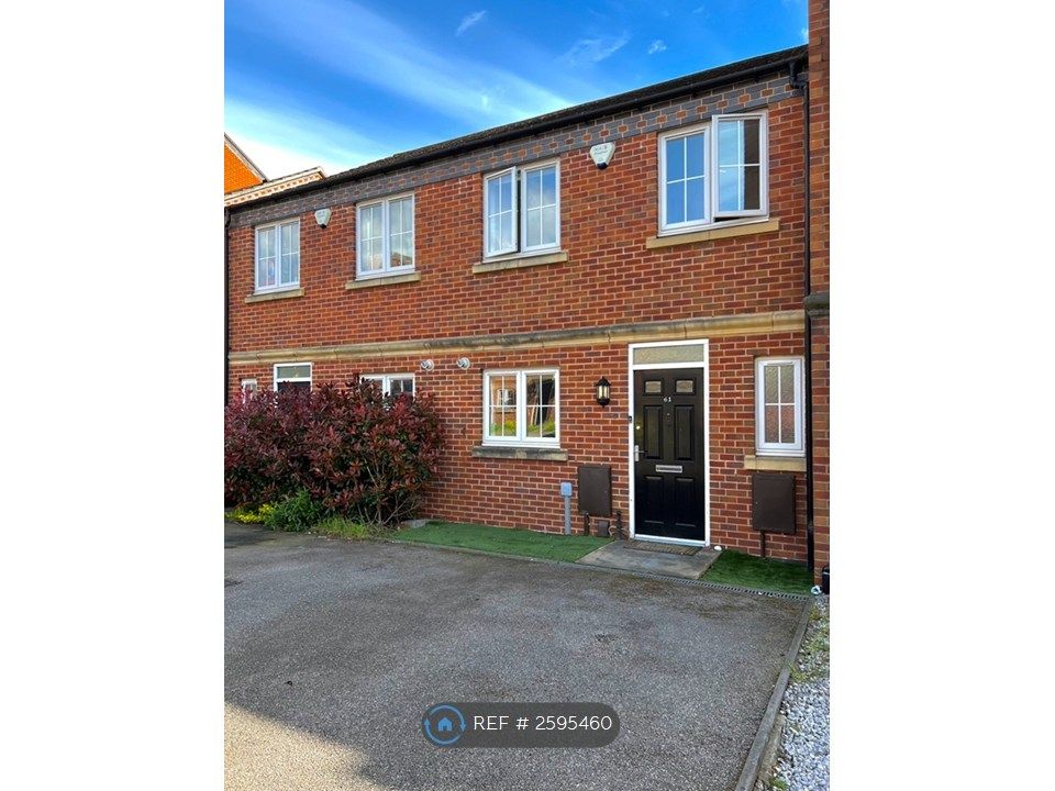 Property photo 2 of 13