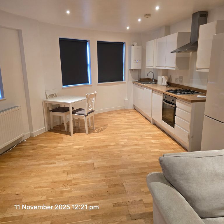 Property photo 1 of 5