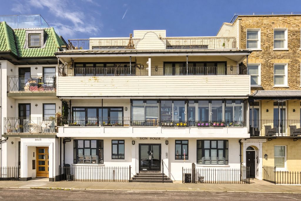 Property photo 1 of 17 Picture 1