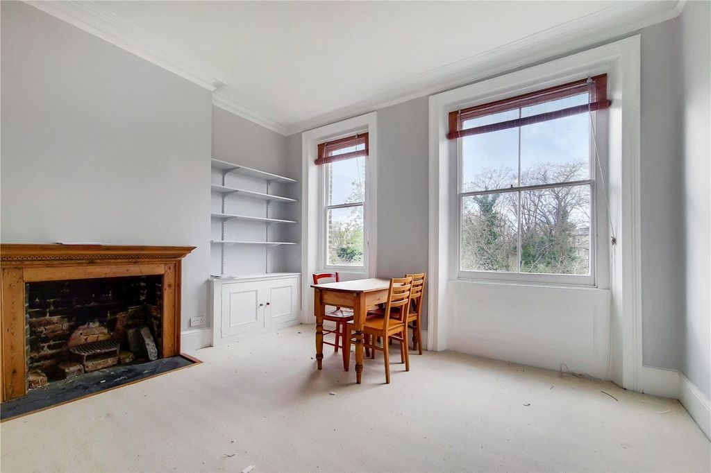 Property photo 2 of 14 Picture No. 05