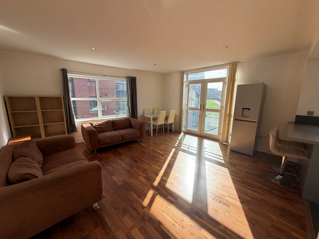 Property photo 2 of 9