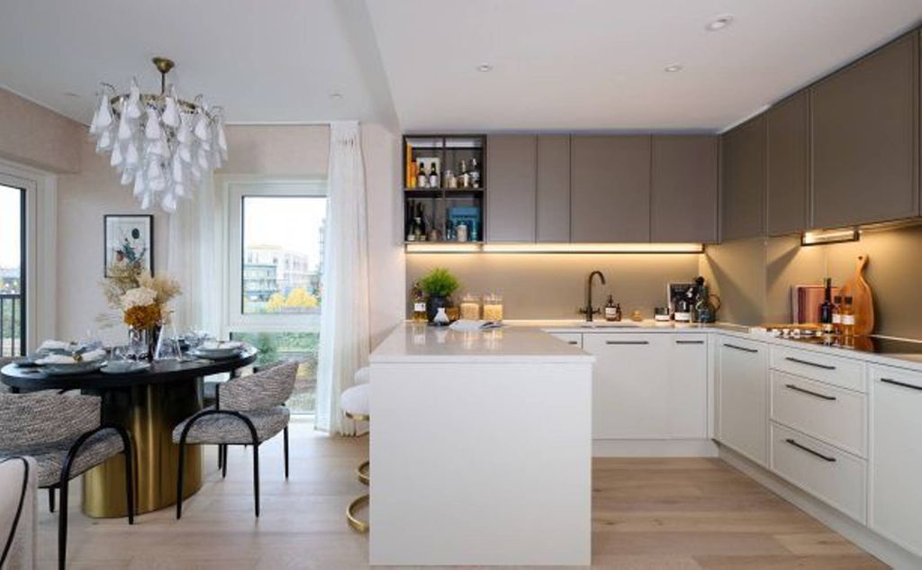 Property photo 3 of 7