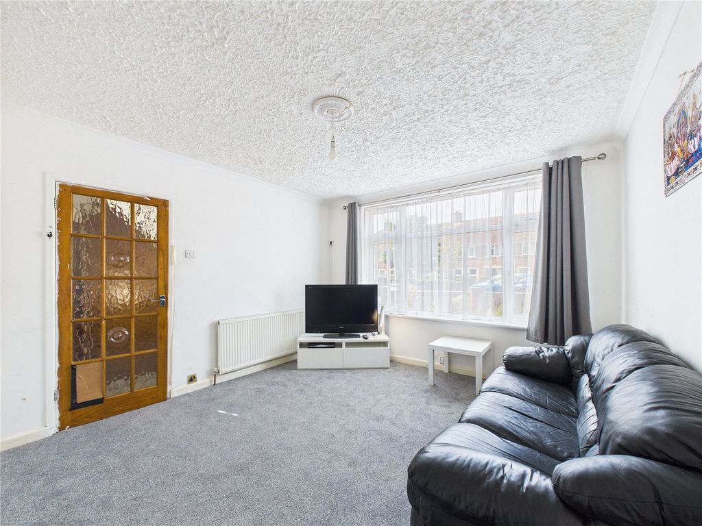 Property photo 3 of 17 Picture No. 03