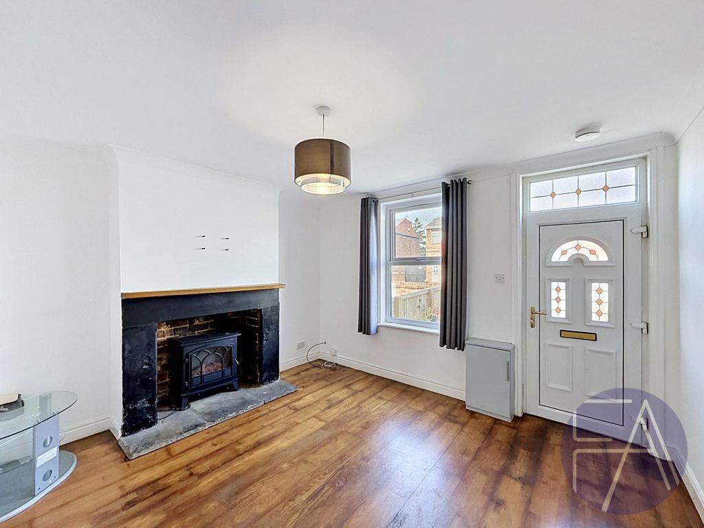 Property photo 3 of 12 5193555
