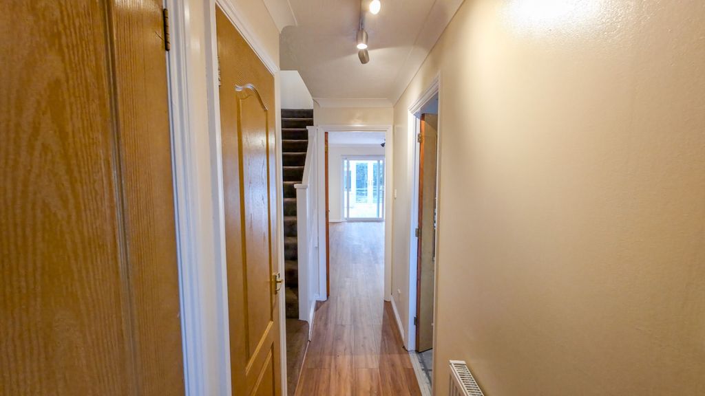 Property photo 2 of 20 20260127_142527