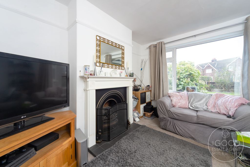 Property photo 3 of 18