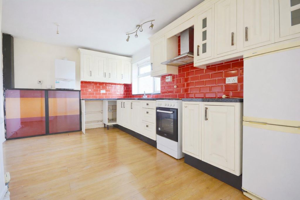 Property photo 2 of 6 2.5.Png