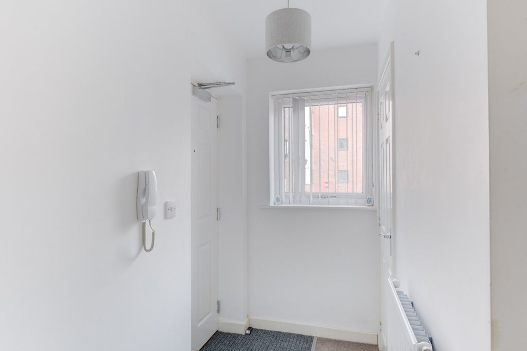 Property photo 2 of 9 Picture No. 04