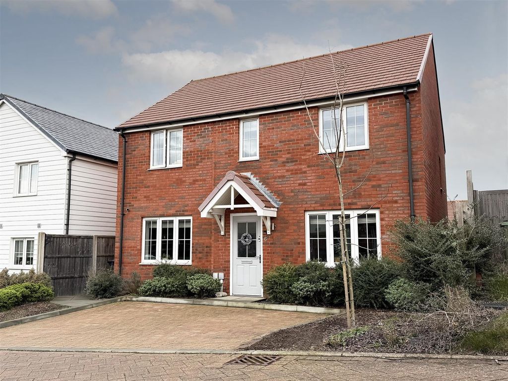 Property photo 1 of 20 House Front.Jpg