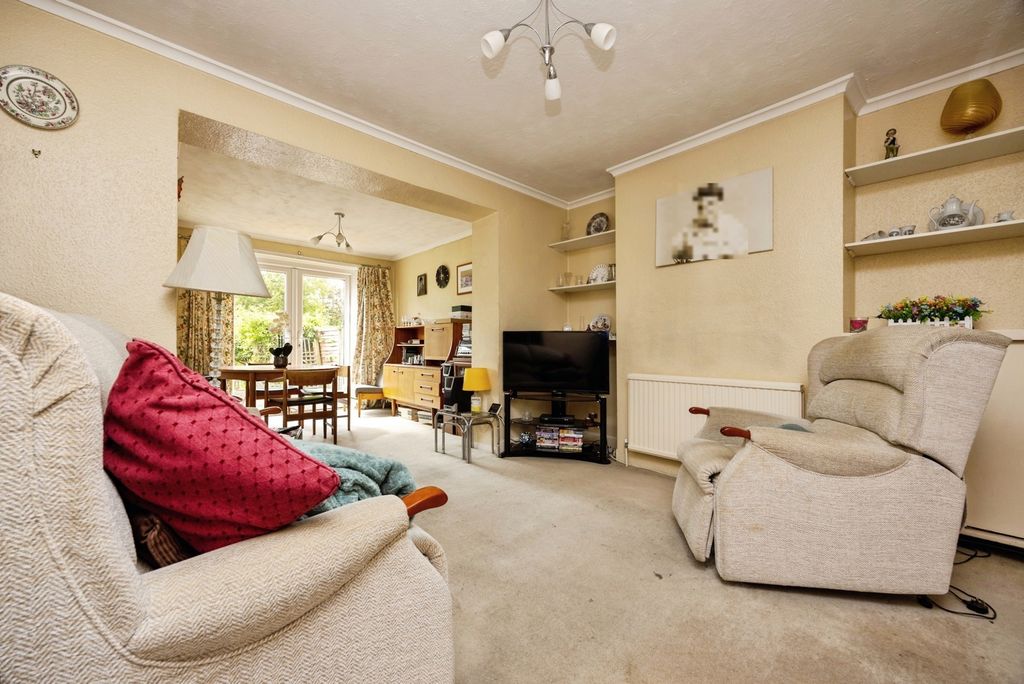 Property photo 2 of 20 Pbox-Img.Jpg