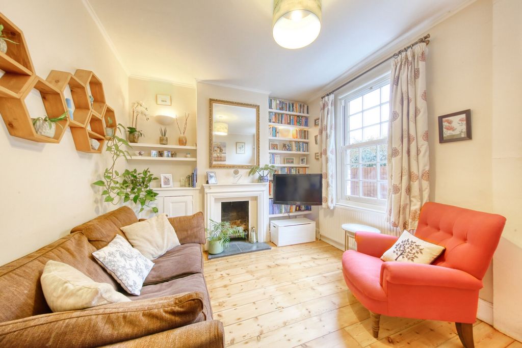 Property photo 2 of 13 Photo 2