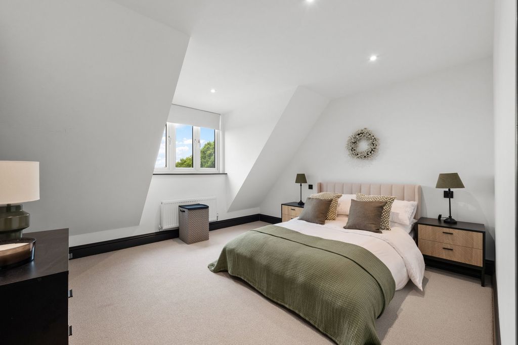 Additional image 19 of 4 bed detached house for saleOlive Tree Farm, Bowerland Lane. RH7