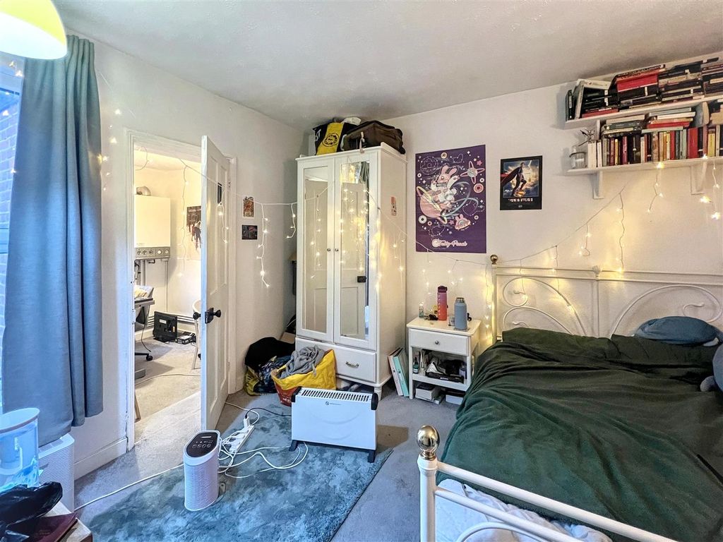 Property photo 3 of 8 Img_1211.Jpg