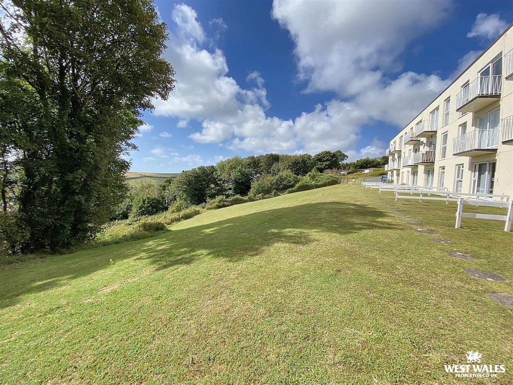 Additional image 18 of 2 bed flat for saleDevon Court, Freshwater East, Pembroke SA71