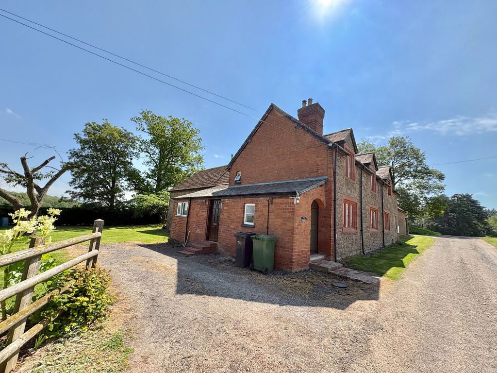 Property photo 2 of 39