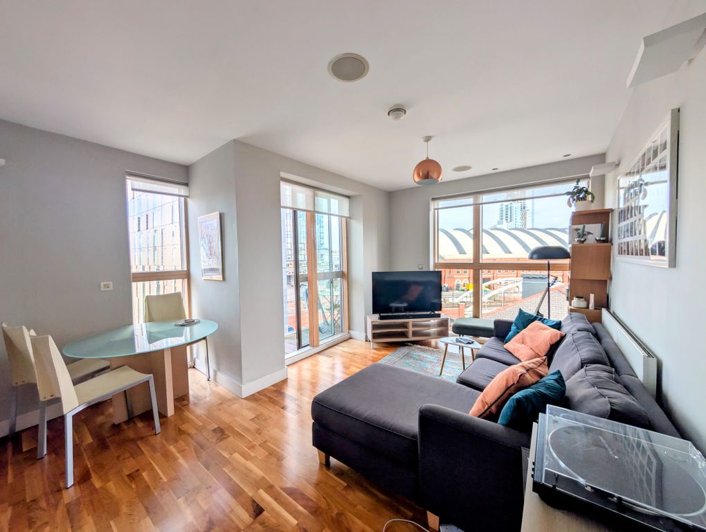 Property photo 2 of 12