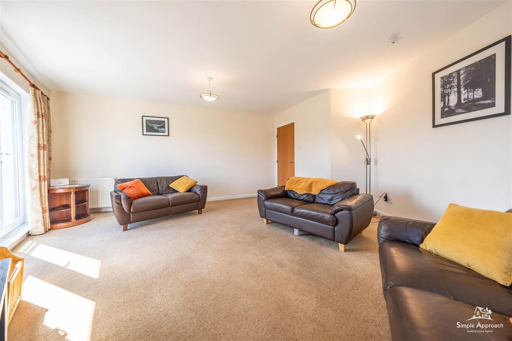 Property photo 2 of 35 Dsc01580-Hdr.Jpg