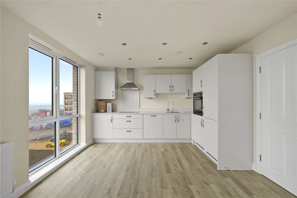 Property photo 2 of 8 Picture No. 02